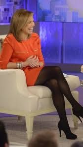 Katie couric wearing pantyhose
