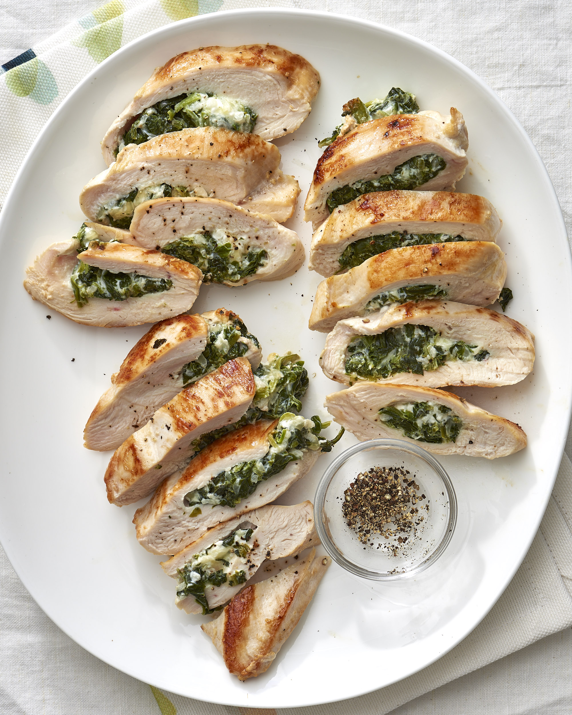 Recipe for stuffed chicken breast with spinach