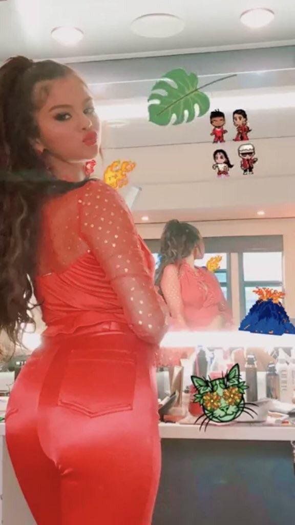Selena gomez hot ass