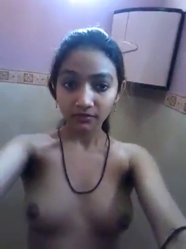 Indian girl self nude