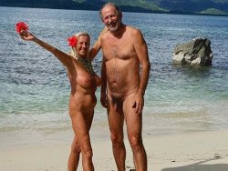Mature nude couples on beach