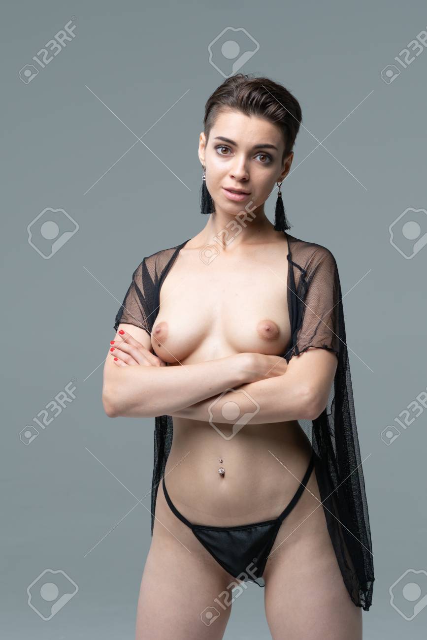 Standing girls posing nude galleries