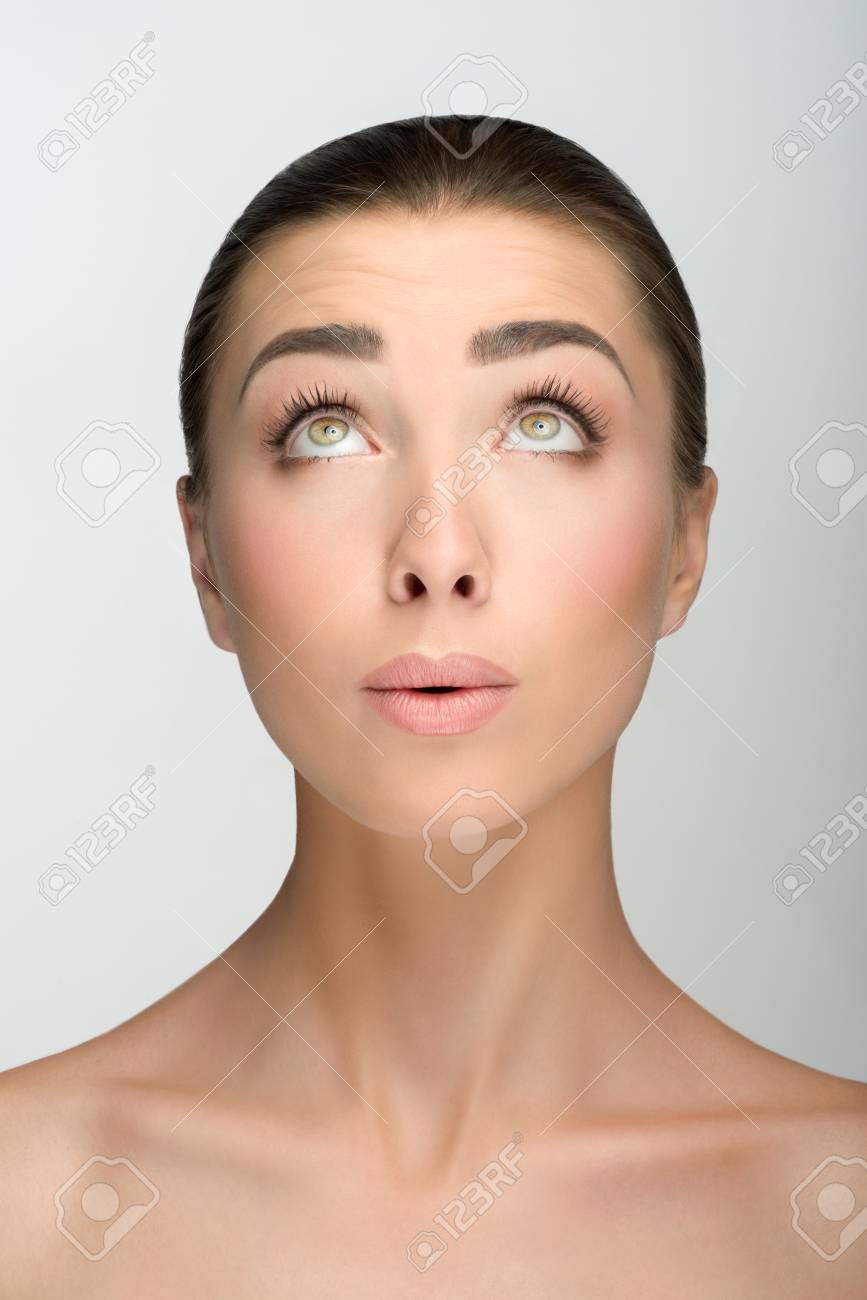 Nude girl models face