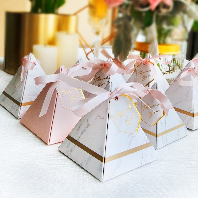 Wedding party favors box