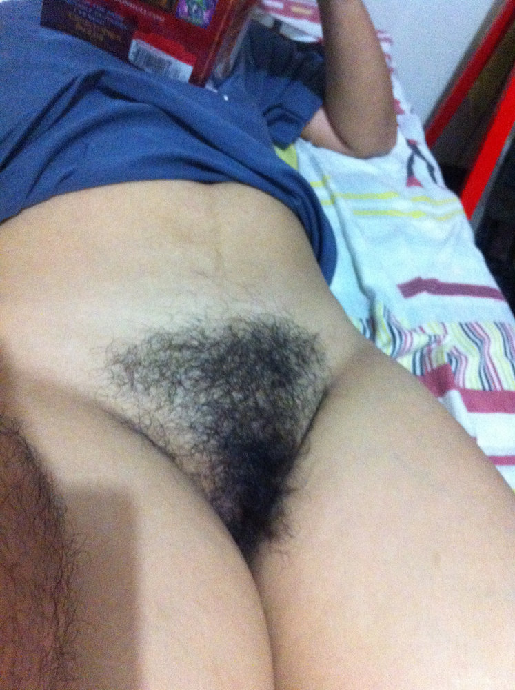 Nude hairy filipina pussy