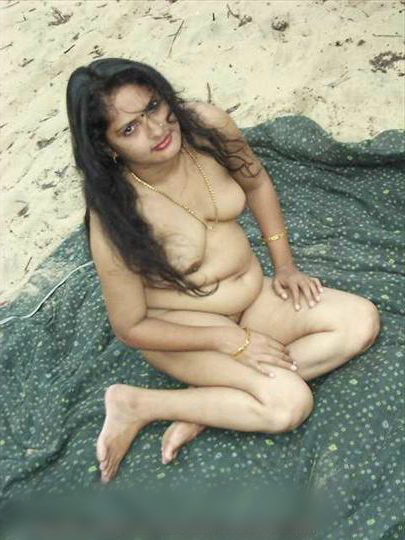 Indian desi bhabi nude outdor photo. com