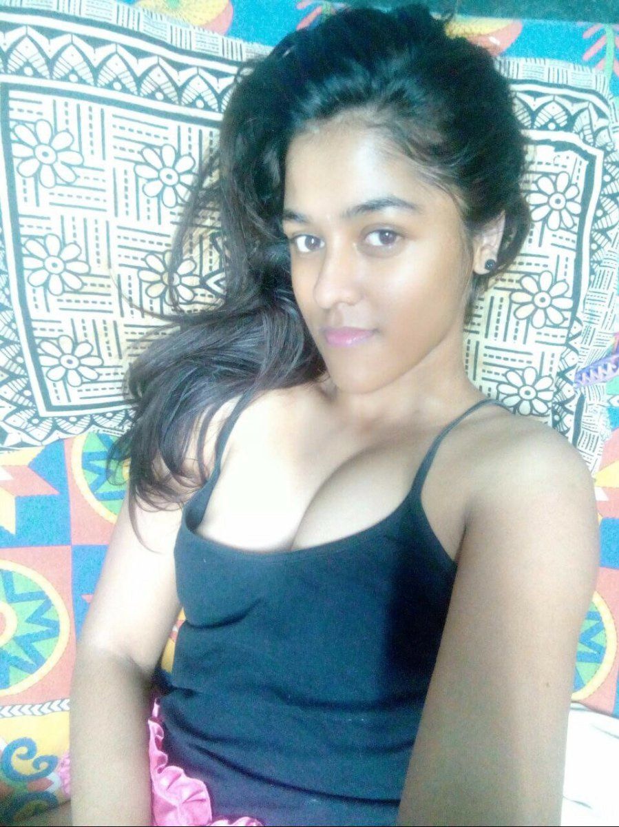 Teen indian girls nude selfie
