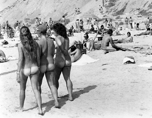 California beach girls nude