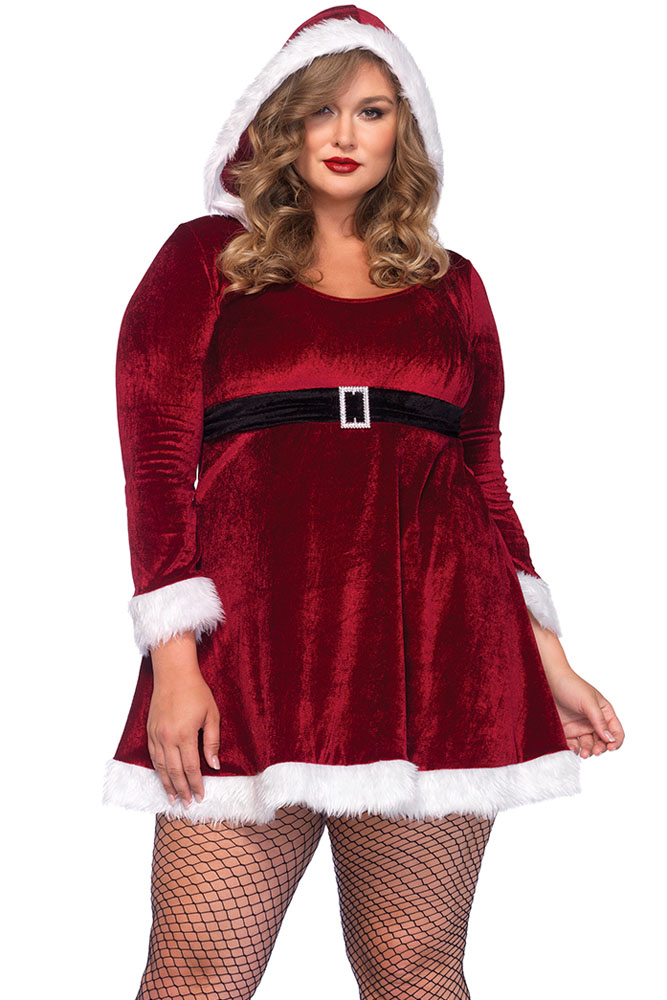 Sexy holiday outfits for plus sizes