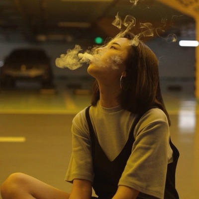 Cute korean girl smoking
