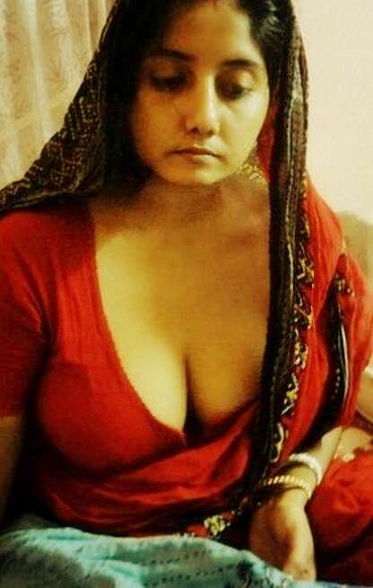 Indian saree nude actress