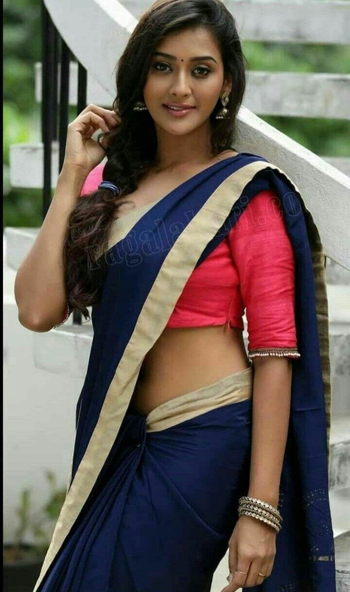 All sexy bhabi saree photo